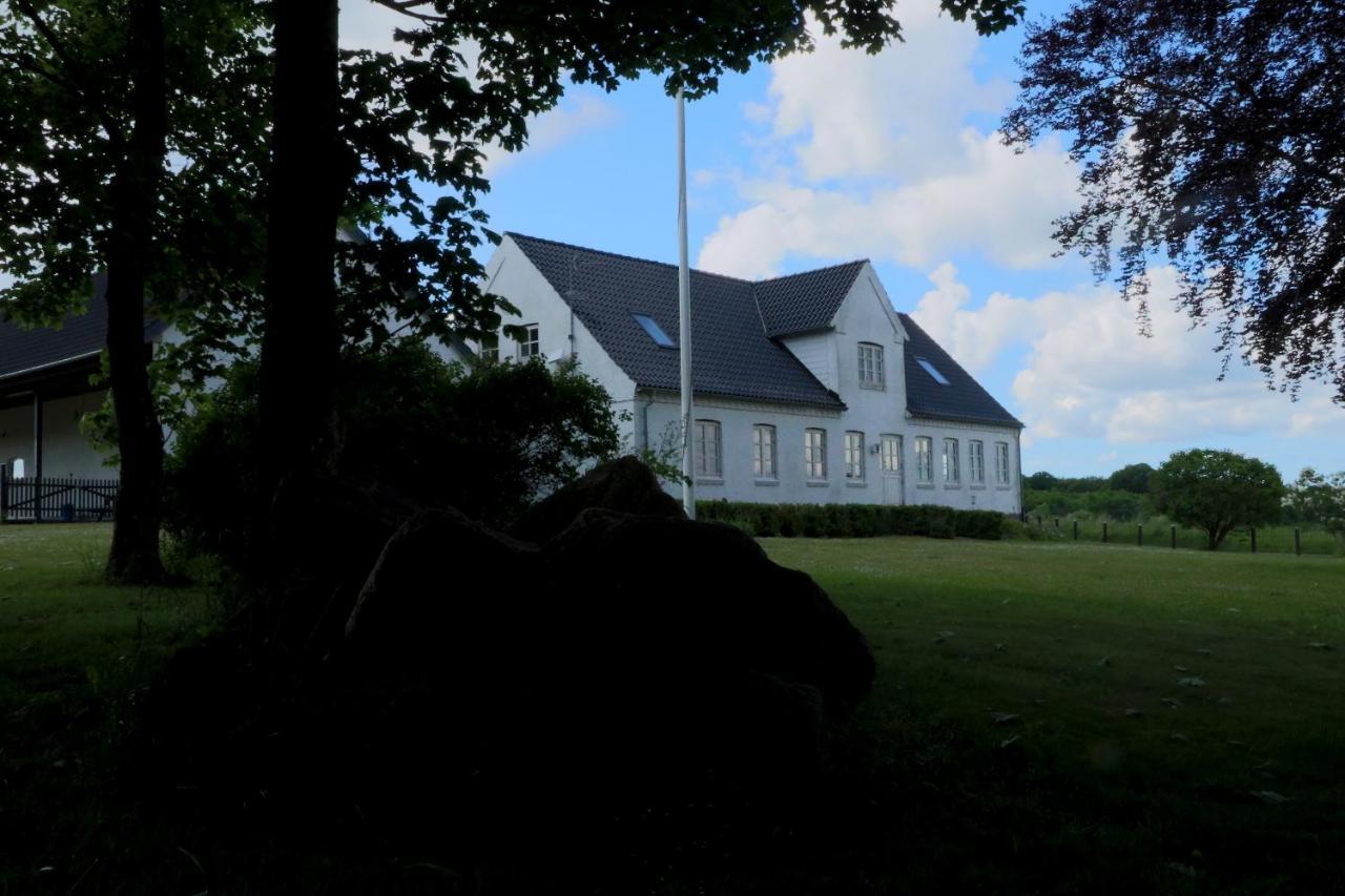 Stengaardens Feriebolig Ruds Vedby Exteriér fotografie
